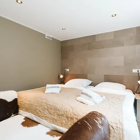 Nyaraló West Nieuwlandseweg 25a - - Poolvilla Zilt & Zoet *