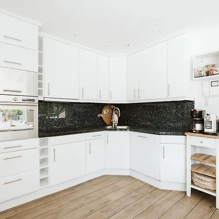 Nyaraló West Nieuwlandseweg 25a - - Poolvilla Zilt & Zoet Ouddorp