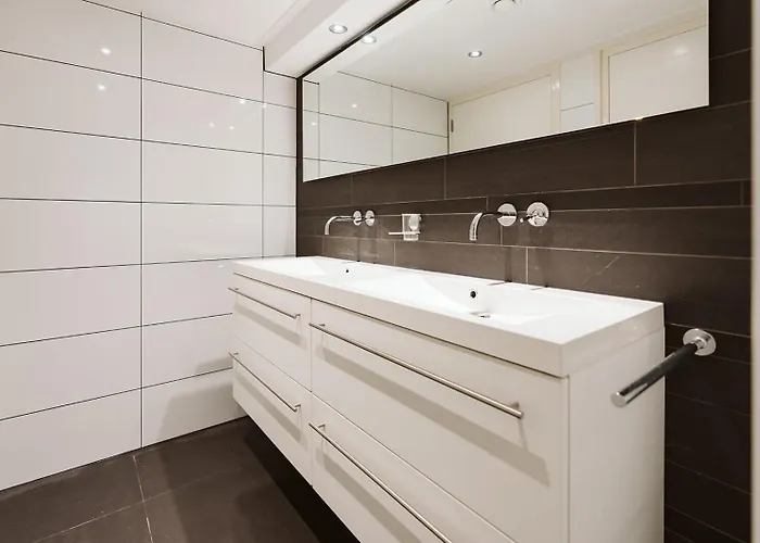 West Nieuwlandseweg 25a - - Poolvilla Zilt & Zoet *