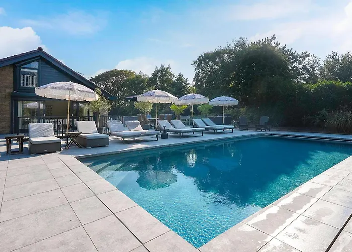 West Nieuwlandseweg 25a - - With Pool - Not For Companies * Ouddorp