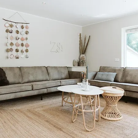 West Nieuwlandseweg 25a - - Poolvilla Zilt & Zoet 펜션 우도르프