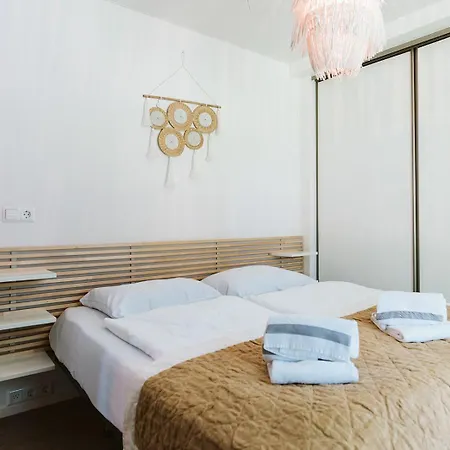 West Nieuwlandseweg 25a - - Poolvilla Zilt & Zoet Ouddorp