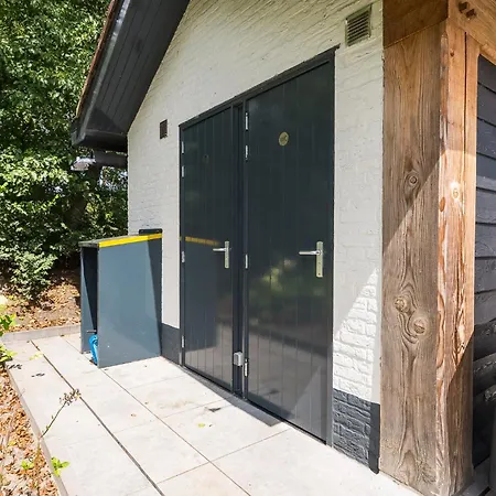 펜션 West Nieuwlandseweg 25a - - Poolvilla Zilt & Zoet