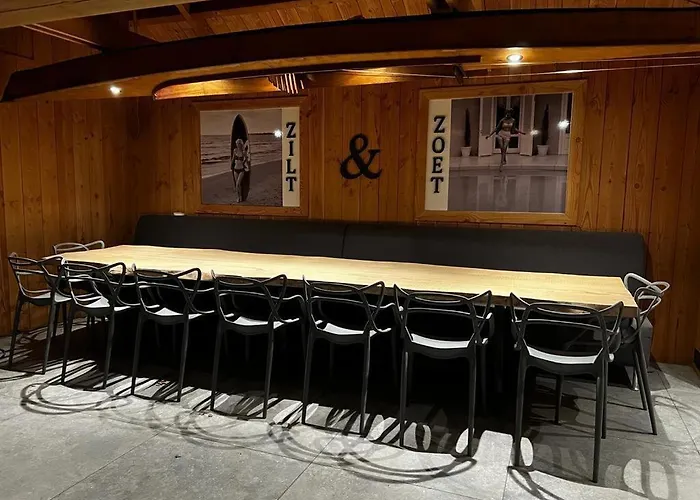 West Nieuwlandseweg 25a - - Poolvilla Zilt & Zoet Ouddorp